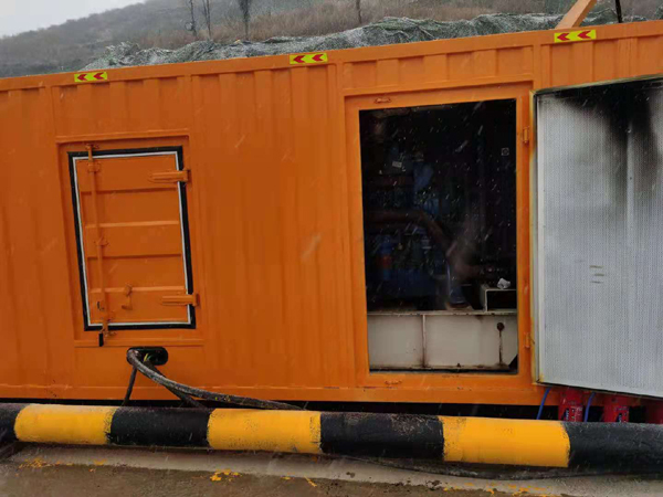 杨陵发电机出租 柴油发电机组电压低报警怎么办？