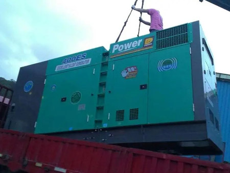 杨陵柴油发电机组转速不稳定时，如何对发动机进行维护？