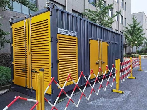 杨陵如何使用转速表检查发动机的转速？