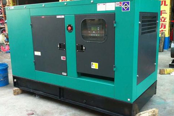 杨陵如何检查机油的使用时间？