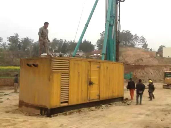 杨陵如何判断水冷式机油散热器密封件是否需要更换？